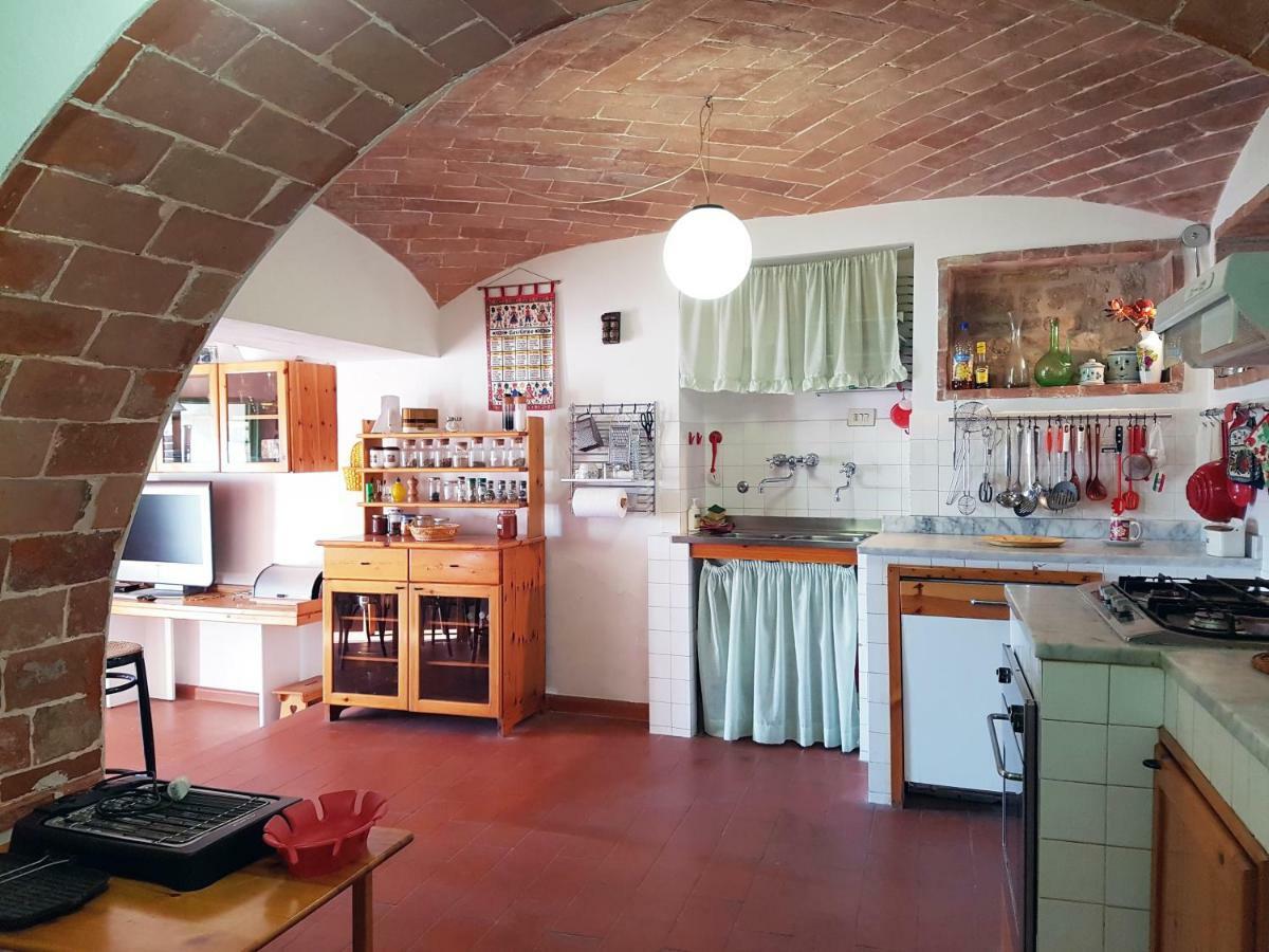 Apartamento La Casa Del Fotografo Colle di Val d'Elsa Exterior foto